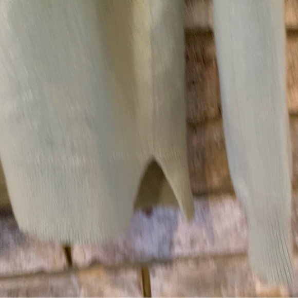 Tory Burch | 100% Cashmere Sweater | Spring Mint | SP - Picture 13 of 13